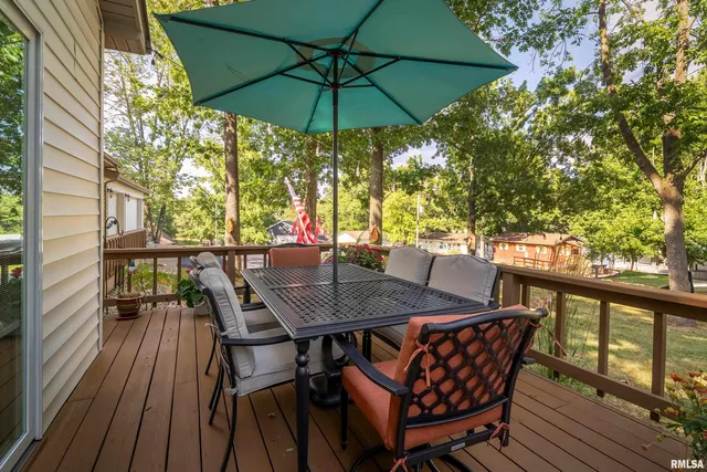 $269,900 | 13414 South Egypt Shores Drive, Creal Springs, IL 62922