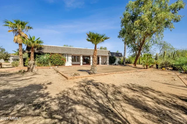 $3,250 | 12323 East Appaloosa Place, Scottsdale, AZ 85259