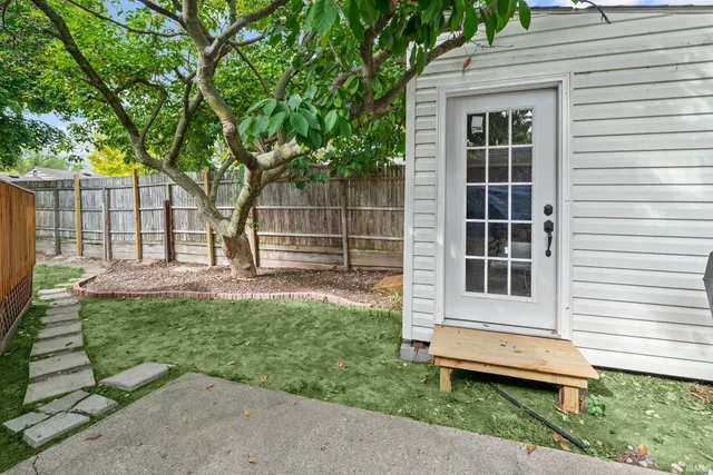 $305,000 | 912 Crestview Place, Lafayette, IN 47905