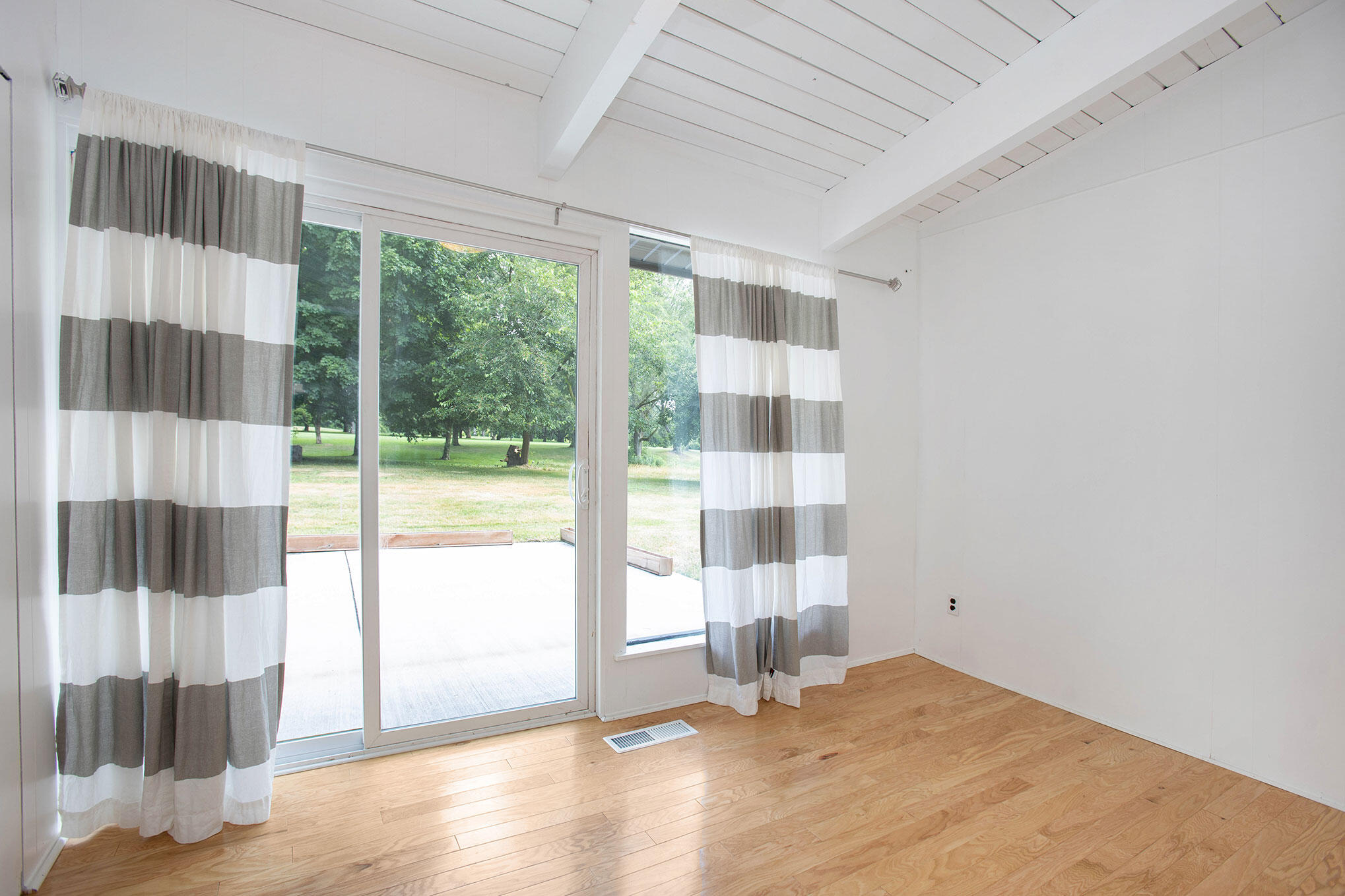 2529 4 Mile Road Northwest Grand Rapids, MI 49544 - Photo 49 of 67 4-Mile_31