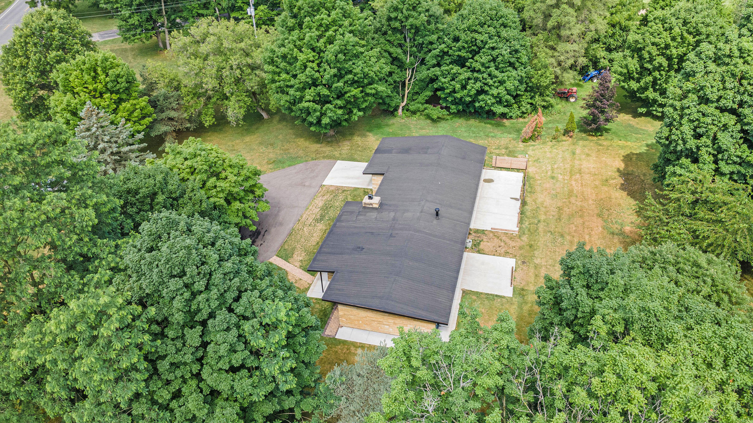 2529 4 Mile Road Northwest Grand Rapids, MI 49544 - Photo 62 of 67 DJI_0178