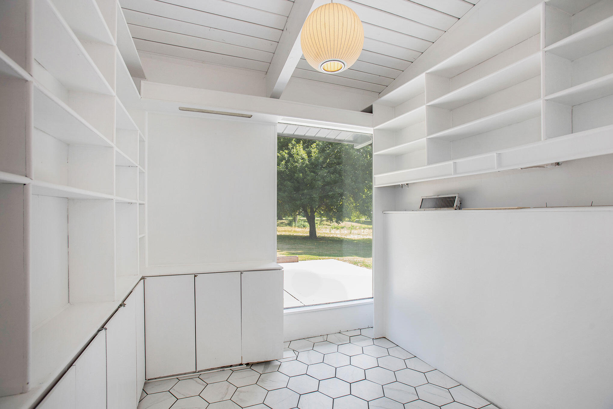 2529 4 Mile Road Northwest Grand Rapids, MI 49544 - Photo 8 of 67 4-Mile_18