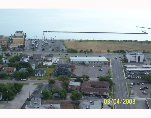 1224 2nd Street, Unit 3 Corpus Christi, TX 78404 - Photo 9 of 9 a view of city