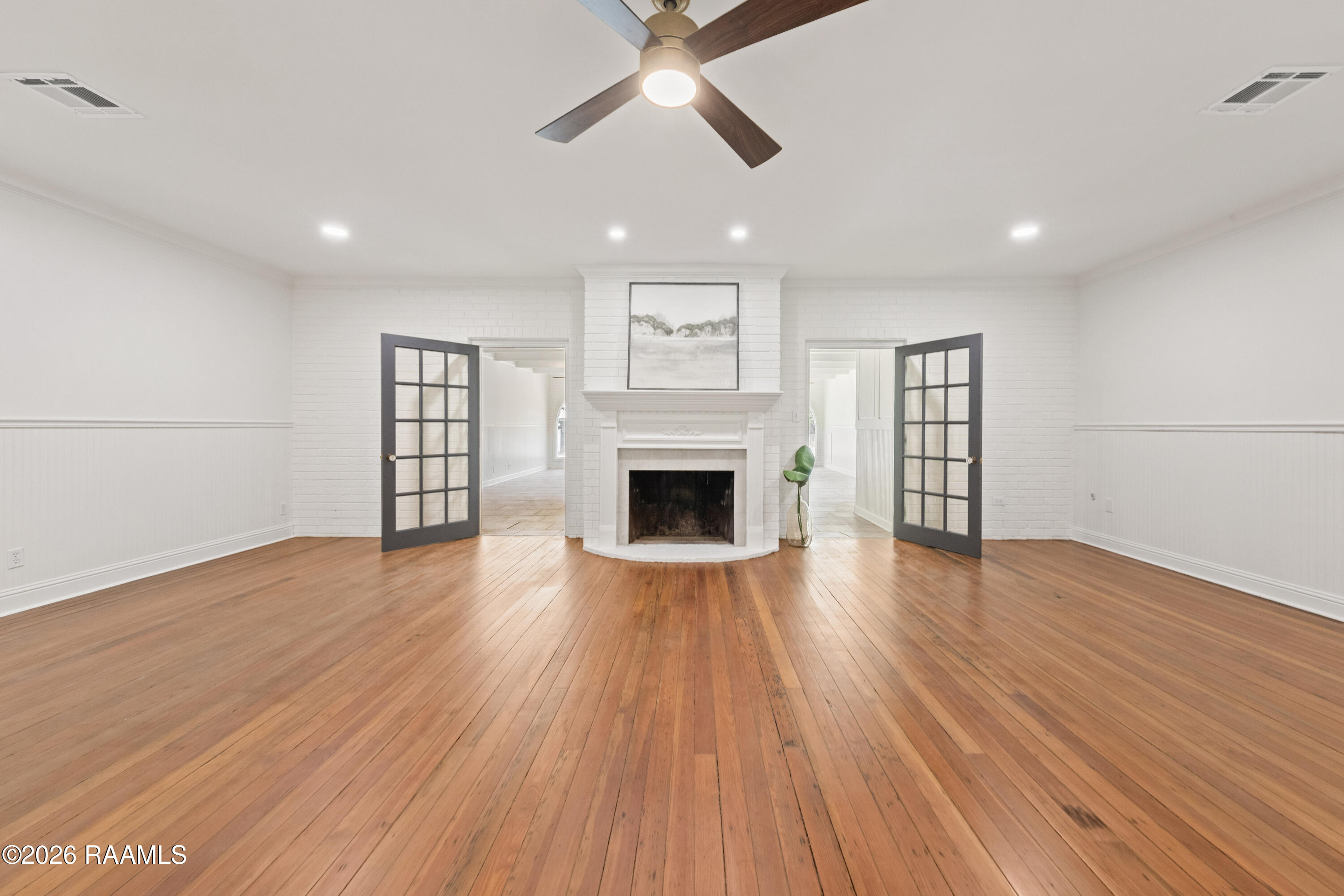 106 Riverview-22