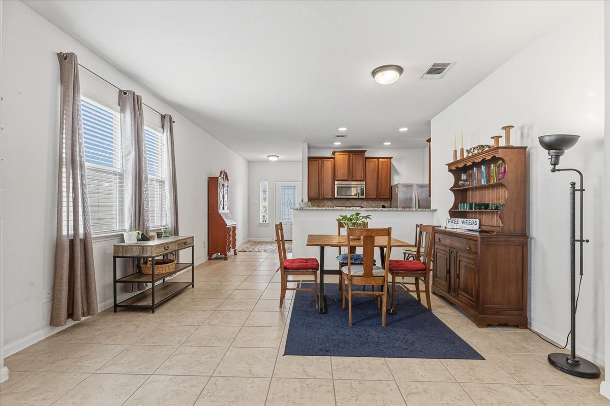 1672 Treeta Trail Kyle, TX 78640 - Photo 11 of 34