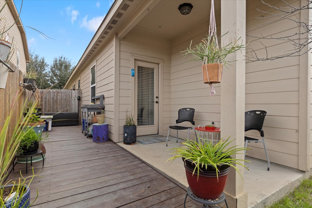 1672 Treeta Trail Kyle, TX 78640 - Photo 27 of 34