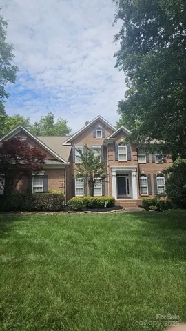 $825,000 | 15494 Donnington Drive, Charlotte, NC 28277
