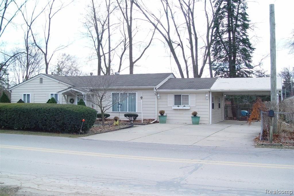32401 West 9 Mile Road Farmington, MI 48336 - Photo 15 of 19 Entire Front