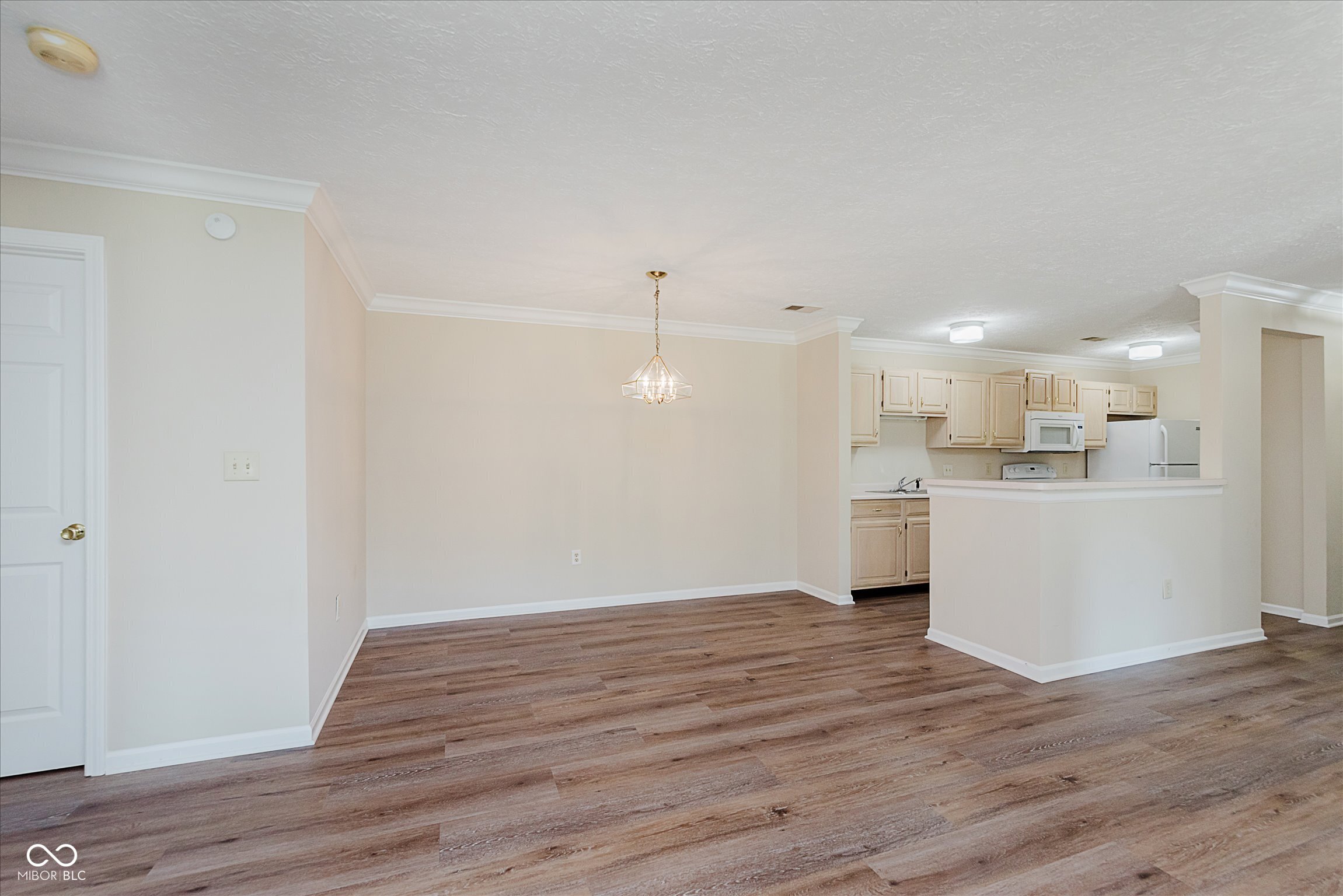 1059 Timber Creek Drive, Unit 4 Carmel, IN 46032 - Photo 11 of 36