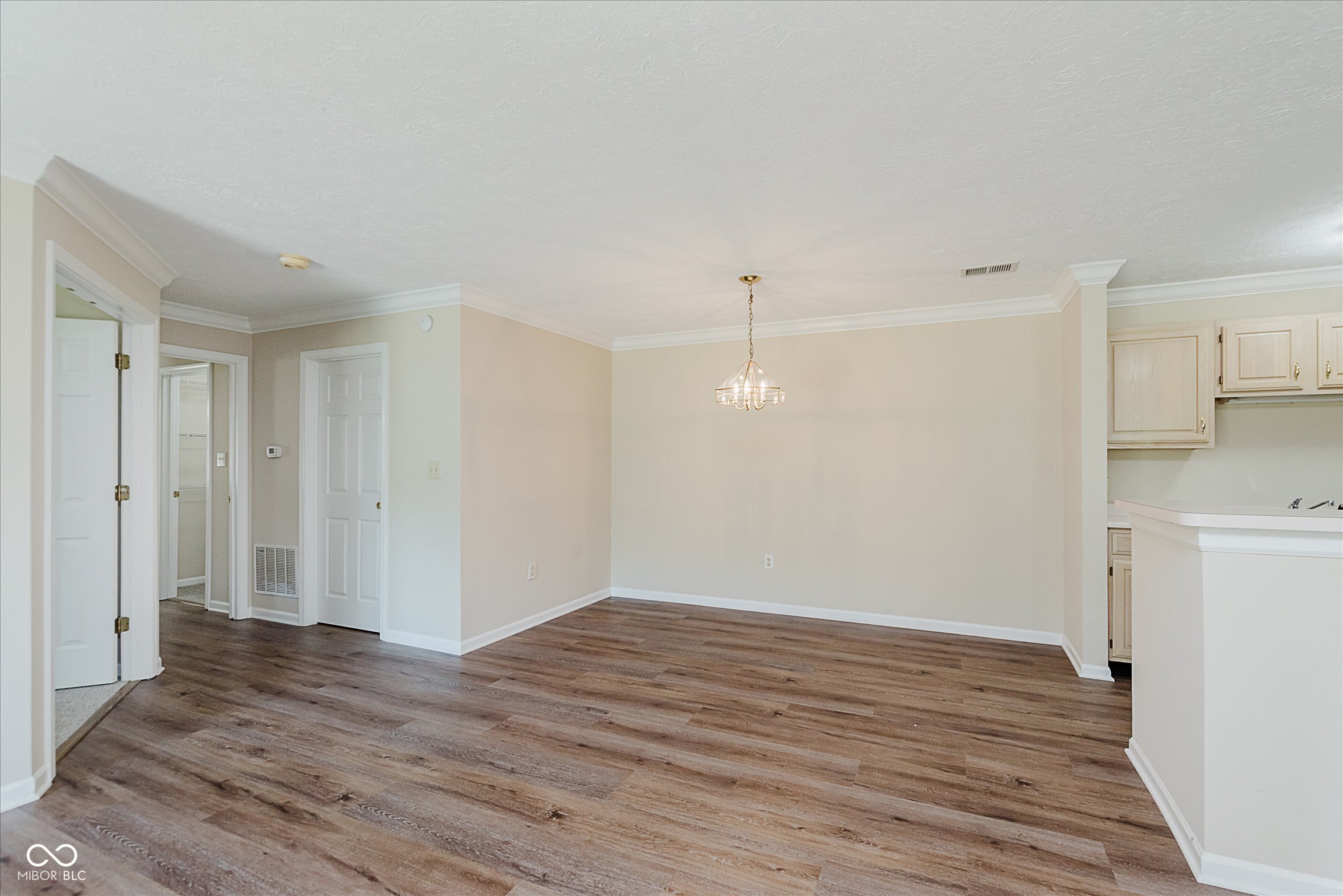 1059 Timber Creek Drive, Unit 4 Carmel, IN 46032 - Photo 12 of 36