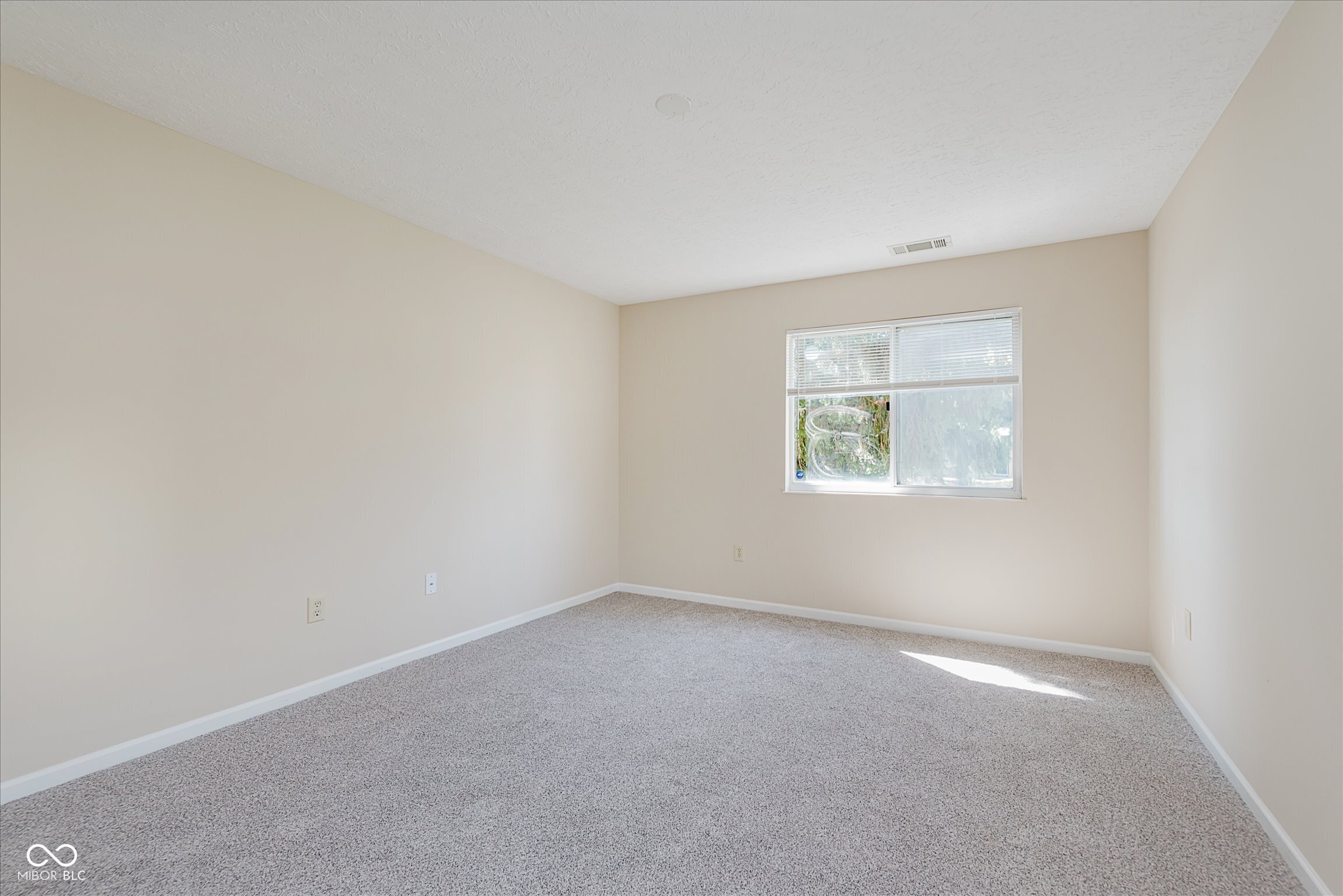 1059 Timber Creek Drive, Unit 4 Carmel, IN 46032 - Photo 17 of 36