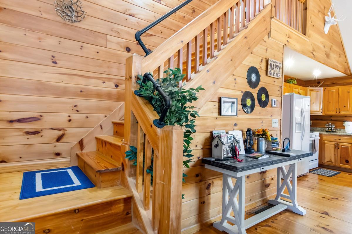 174 Seneca Way, Unit 116 Ellijay, GA 30540 - Photo 15 of 39 a view of entryway with wooden floor