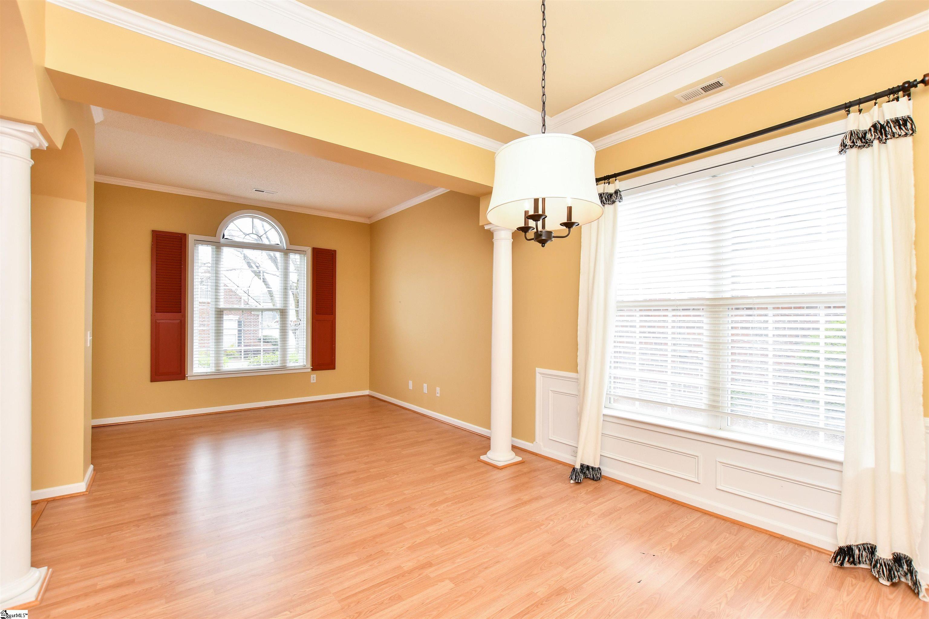 207 Lansfair Way Greenville, SC 29607 - Photo 4 of 36 Gallery Image 4