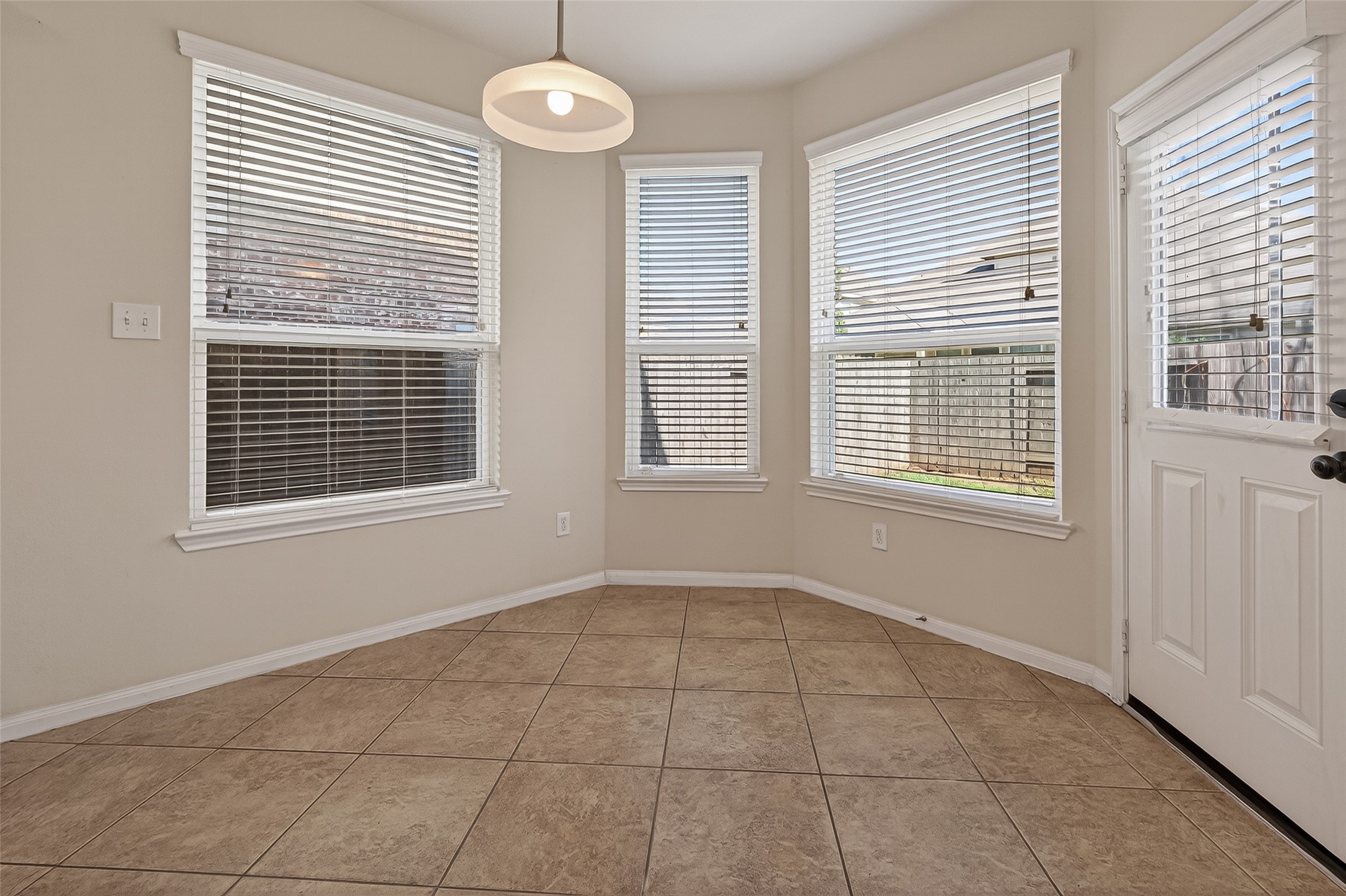 24914 Diamond Ranch Drive Katy, TX 77494 - Photo 13 of 50