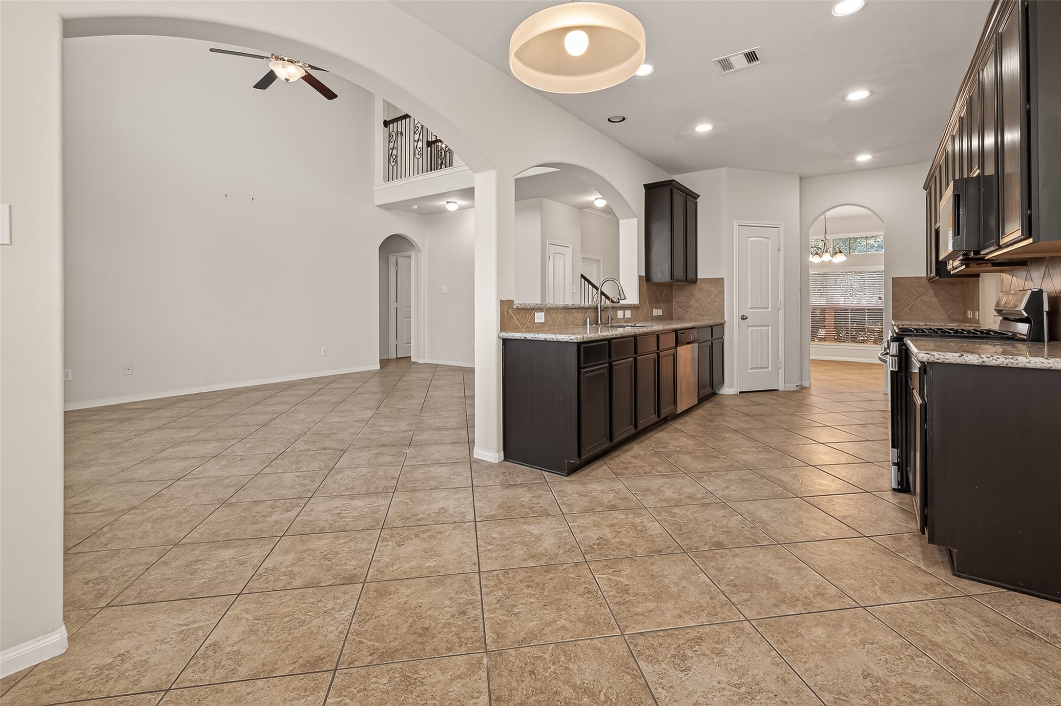 24914 Diamond Ranch Drive Katy, TX 77494 - Photo 14 of 50