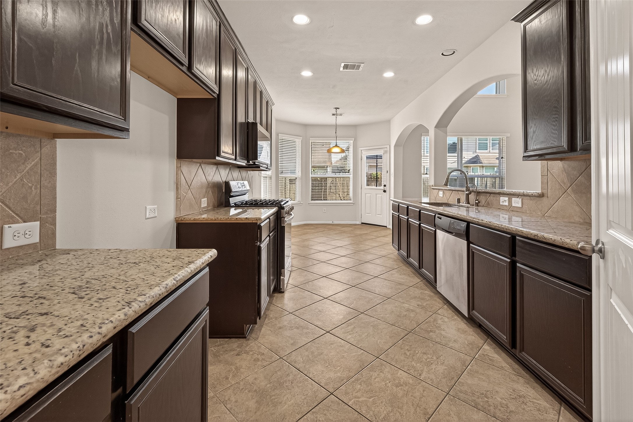 24914 Diamond Ranch Drive Katy, TX 77494 - Photo 15 of 50