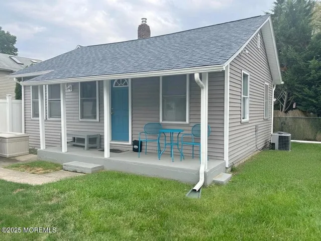 $2,200 | 511 14th Avenue, Unit REAR, Belmar, NJ 07719