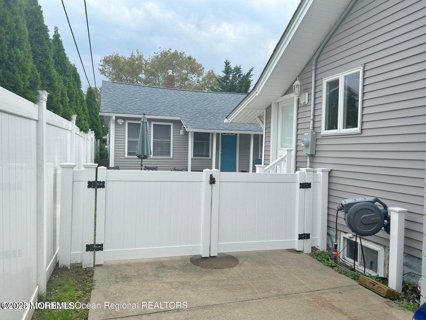 511 14th Avenue, Unit REAR Belmar, NJ 07719 - Photo 3 of 7 IMG_2573