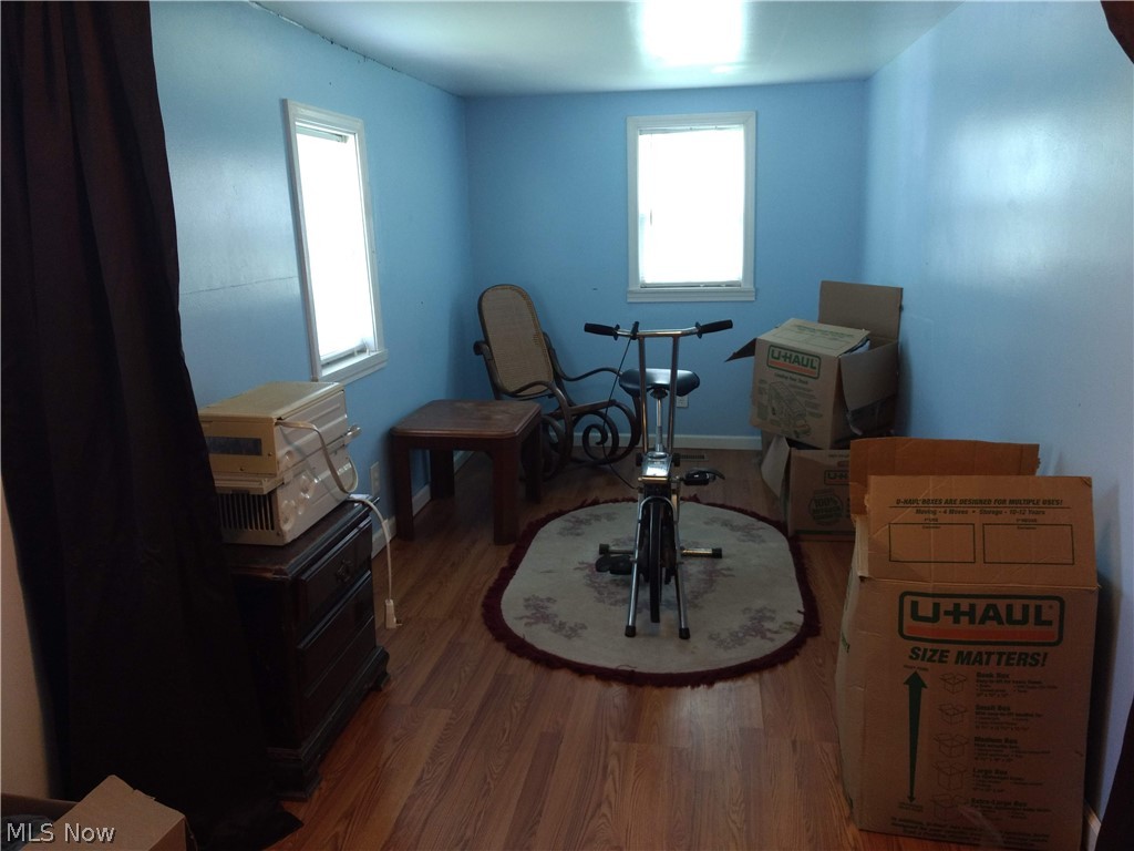 945 Prentice Road Northwest Warren, OH 44481 - Photo 7 of 17