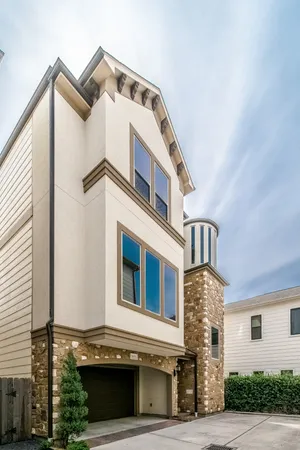 $3,200 | 1610 Knox Street, Unit A, Houston, TX 77007