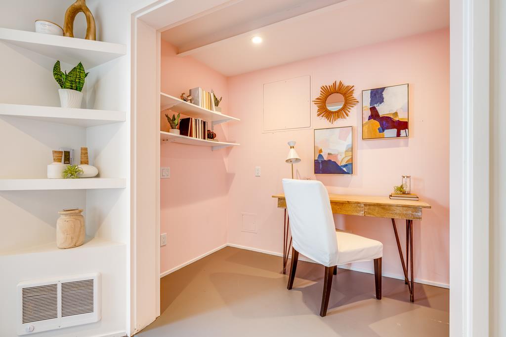 51 Asta Drive La Selva Beach, CA 95076 - Photo 28 of 43 a workspace room with furniture and a potted plant