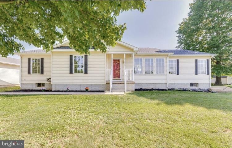 166 Muzzey Road Shepherdstown, WV 25443 - Photo 2 of 25 Exterior (Front)