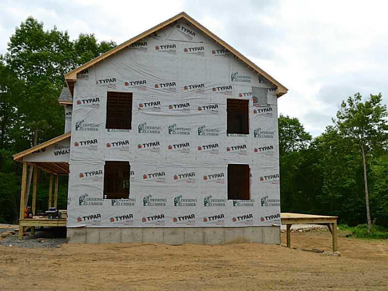 72 Guinea Road Berwick, ME 03901 - Photo 3 of 6 Exterior Side View.