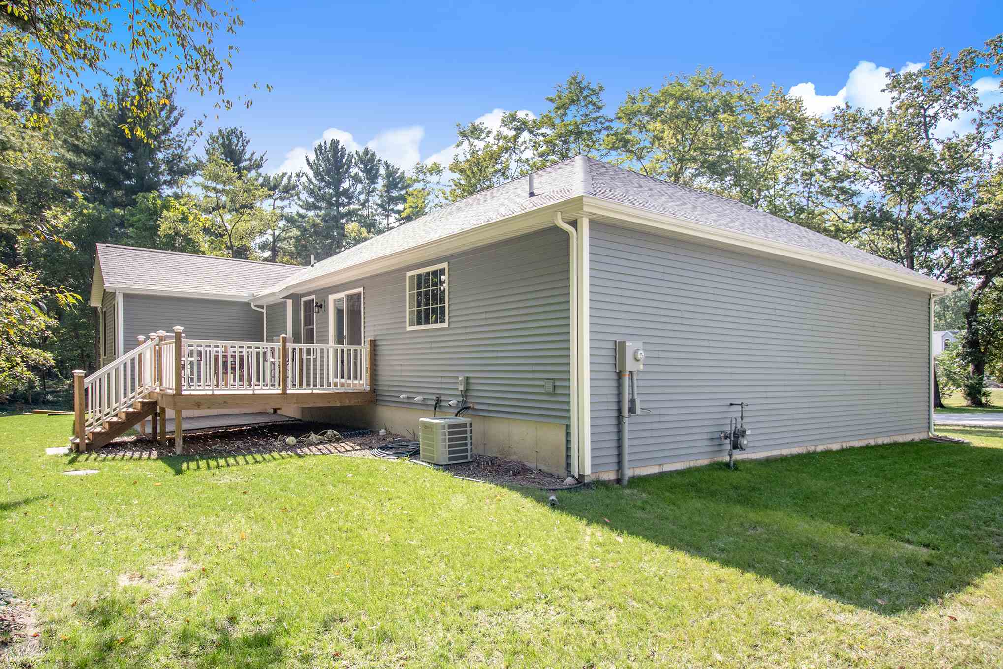 52674 Juniper Road South Bend, IN 46637 - Photo 6 of 32 Gallery Image 6