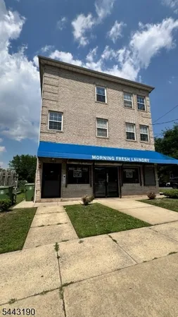 $2,250 | 1427 South Wood Avenue, Unit 4, Linden, NJ 07036
