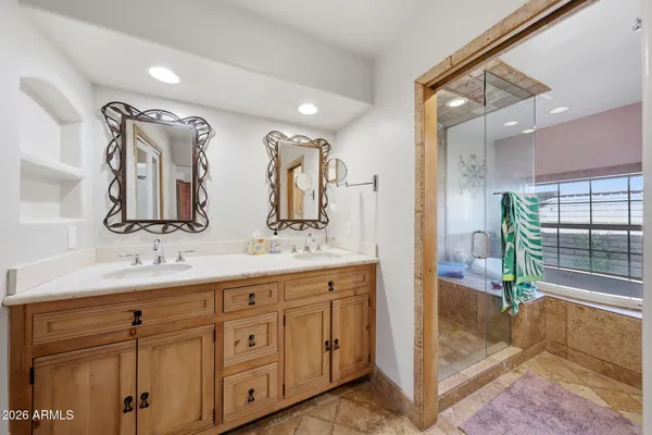 $1,150,000 | 9037 North Arroya Grande Drive, Phoenix, AZ 85028