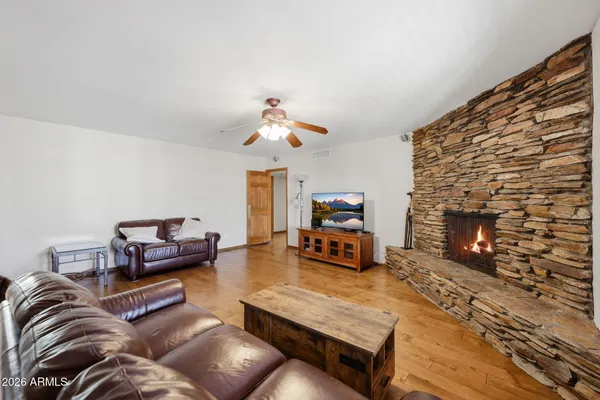 $1,150,000 | 9037 North Arroya Grande Drive, Phoenix, AZ 85028
