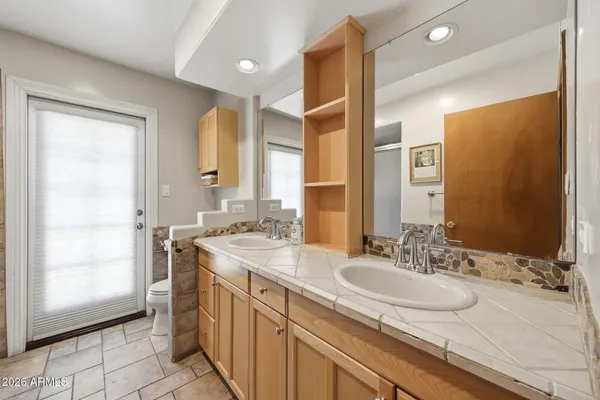 $1,150,000 | 9037 North Arroya Grande Drive, Phoenix, AZ 85028