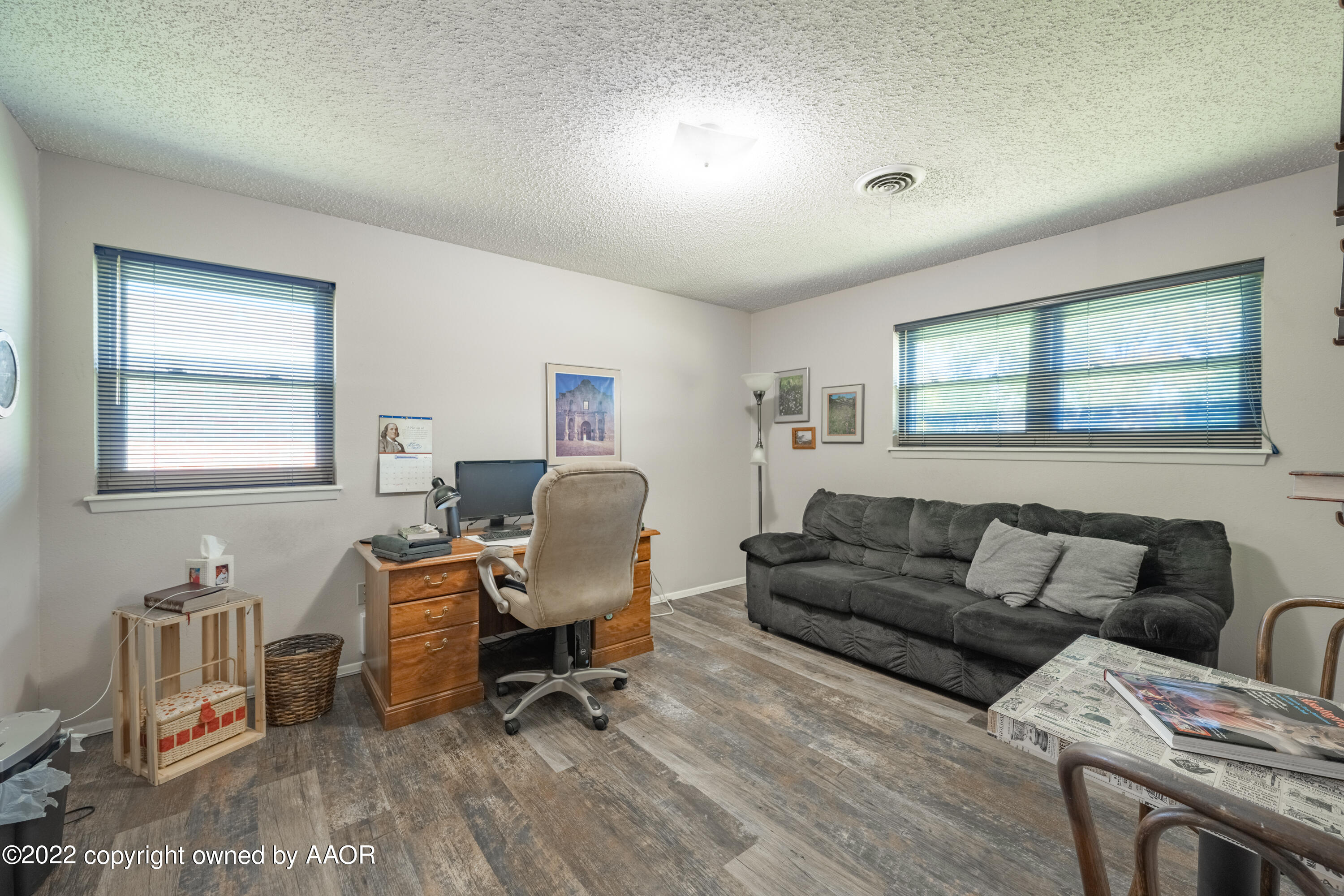5122 Shawnee Trail Amarillo, TX 79109 - Photo 16 of 28 Bedroom 2