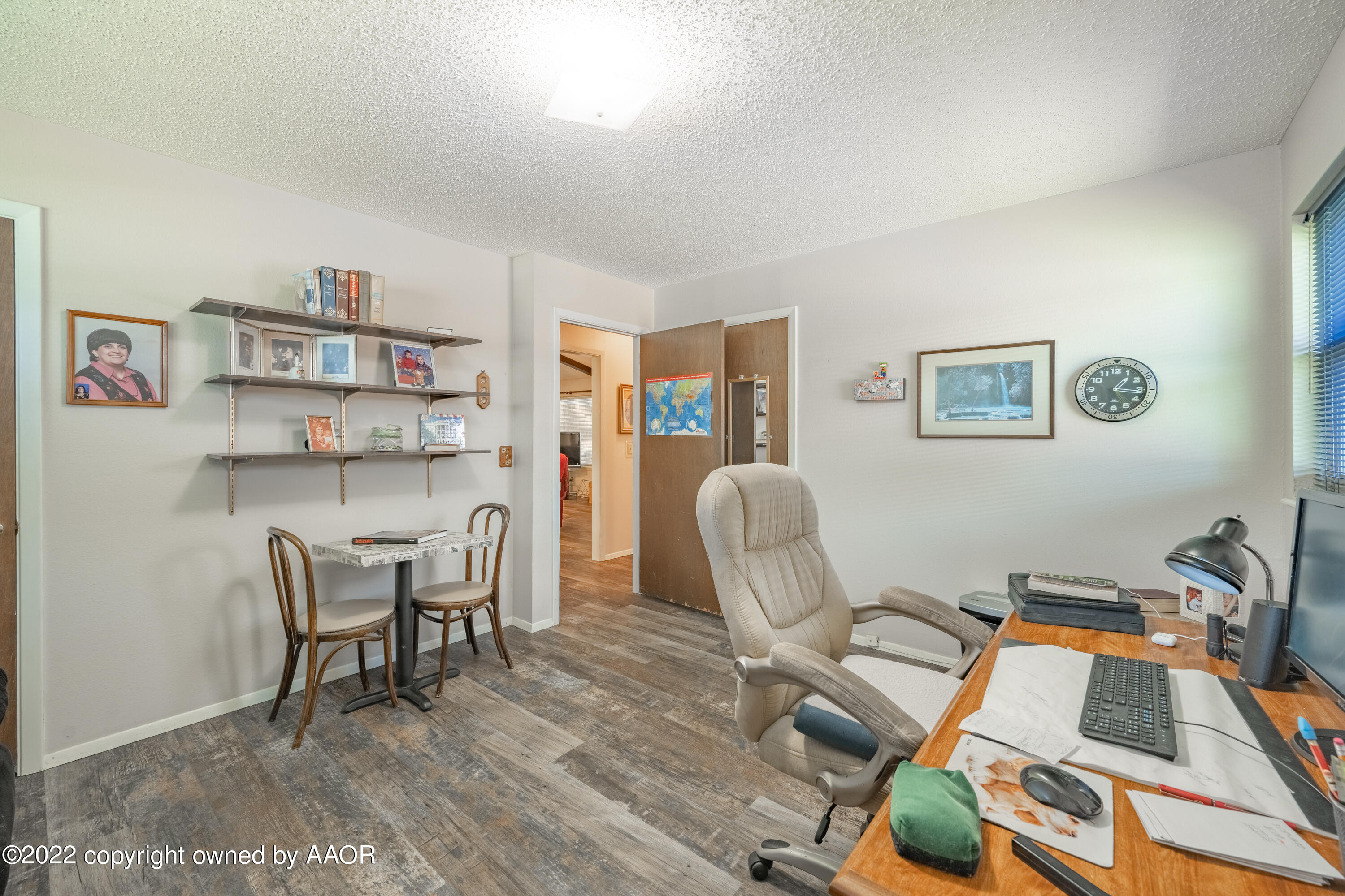 5122 Shawnee Trail Amarillo, TX 79109 - Photo 17 of 28 Bedroom 2