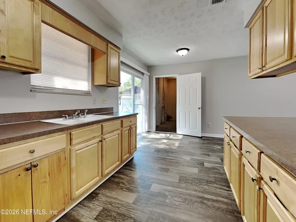 $1,495 | 8349 Pembrook Court, Jacksonville, FL 32219