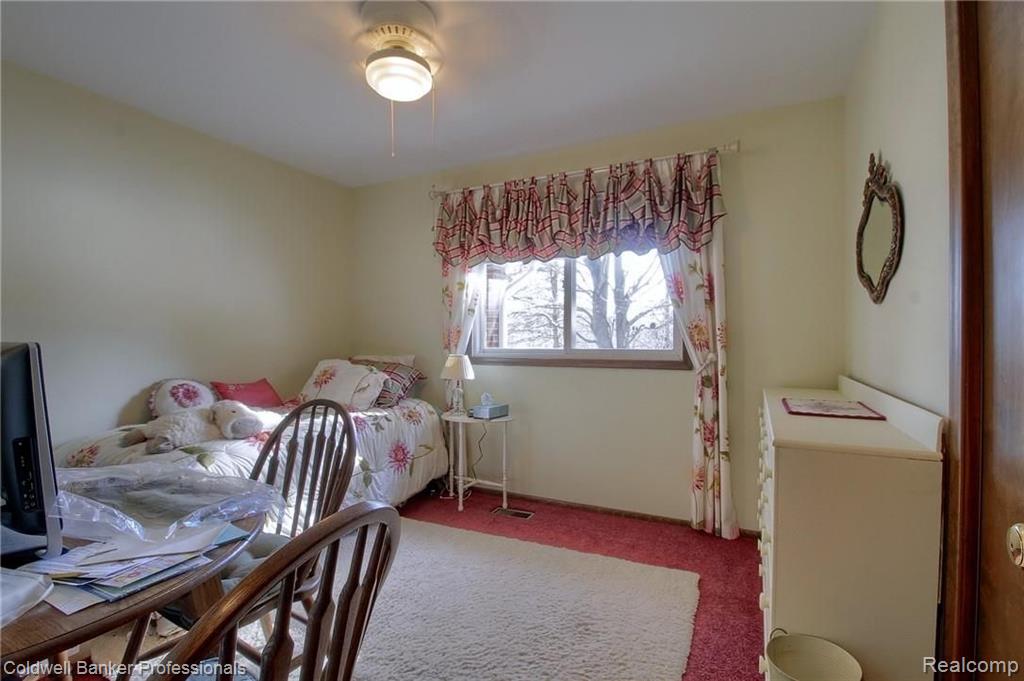 1381 North Livernois Road Rochester Hills, MI 48306 - Photo 17 of 34