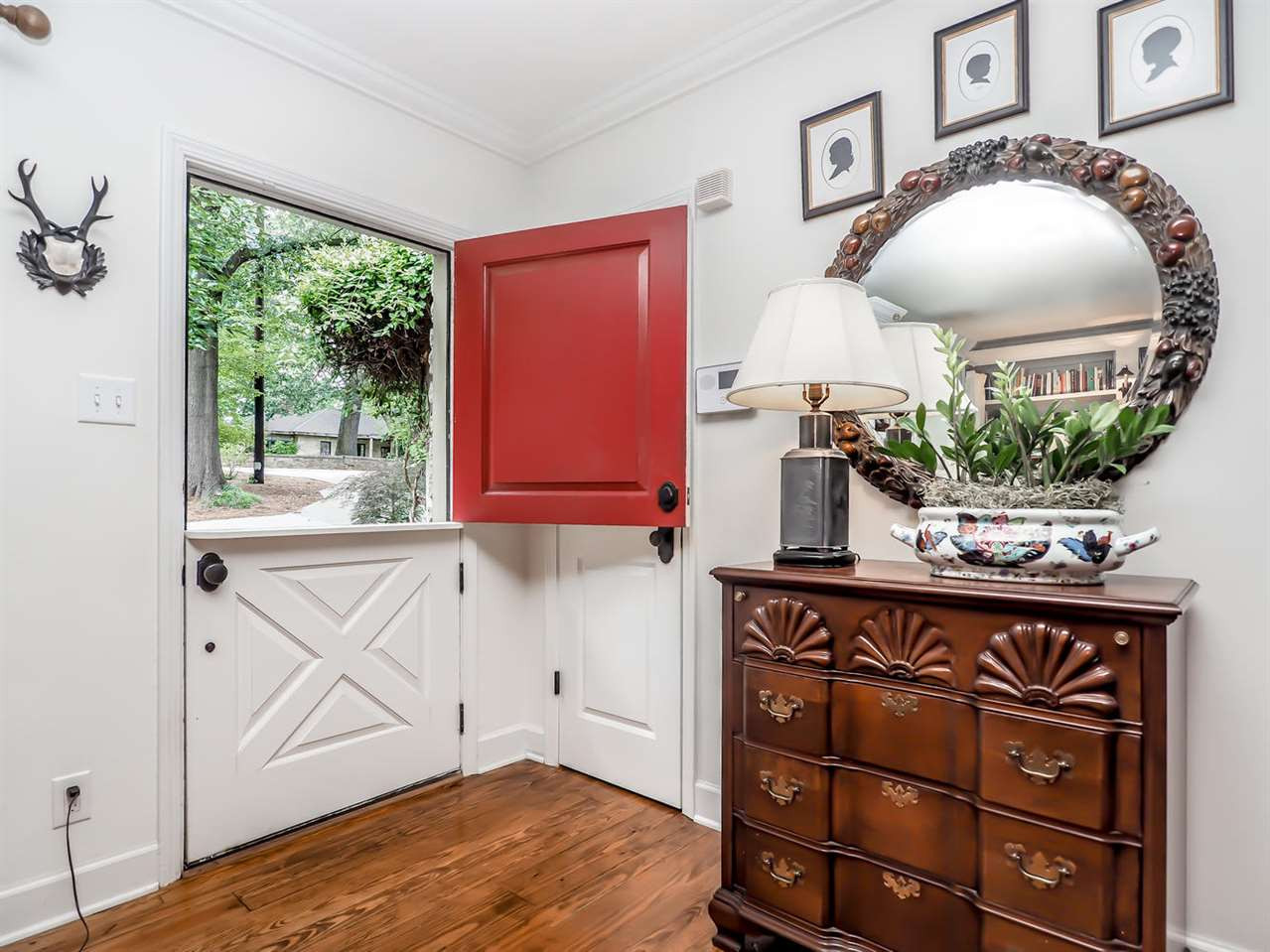 901 Lake Boone Trail Raleigh, NC 27607 - Photo 5 of 30 Photo 5