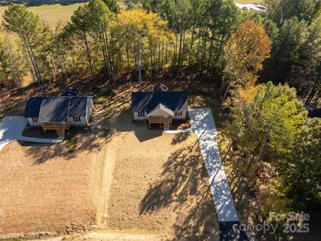 a view of outdoor space with sitting space