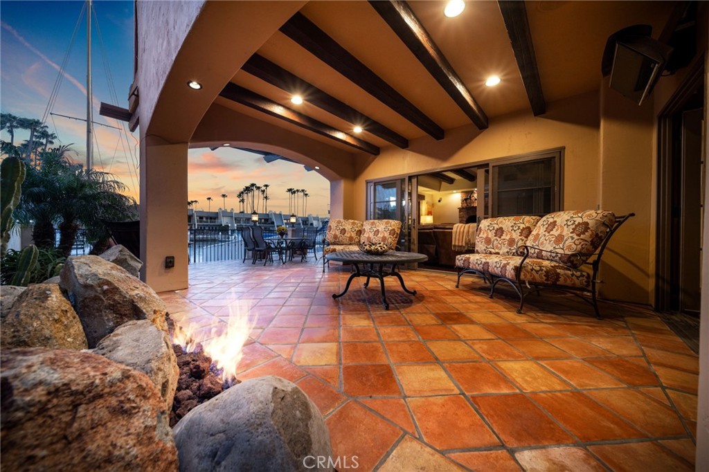 6 Green Turtle Road Coronado, CA 92118 - Photo 20 of 56 Outdoor Living