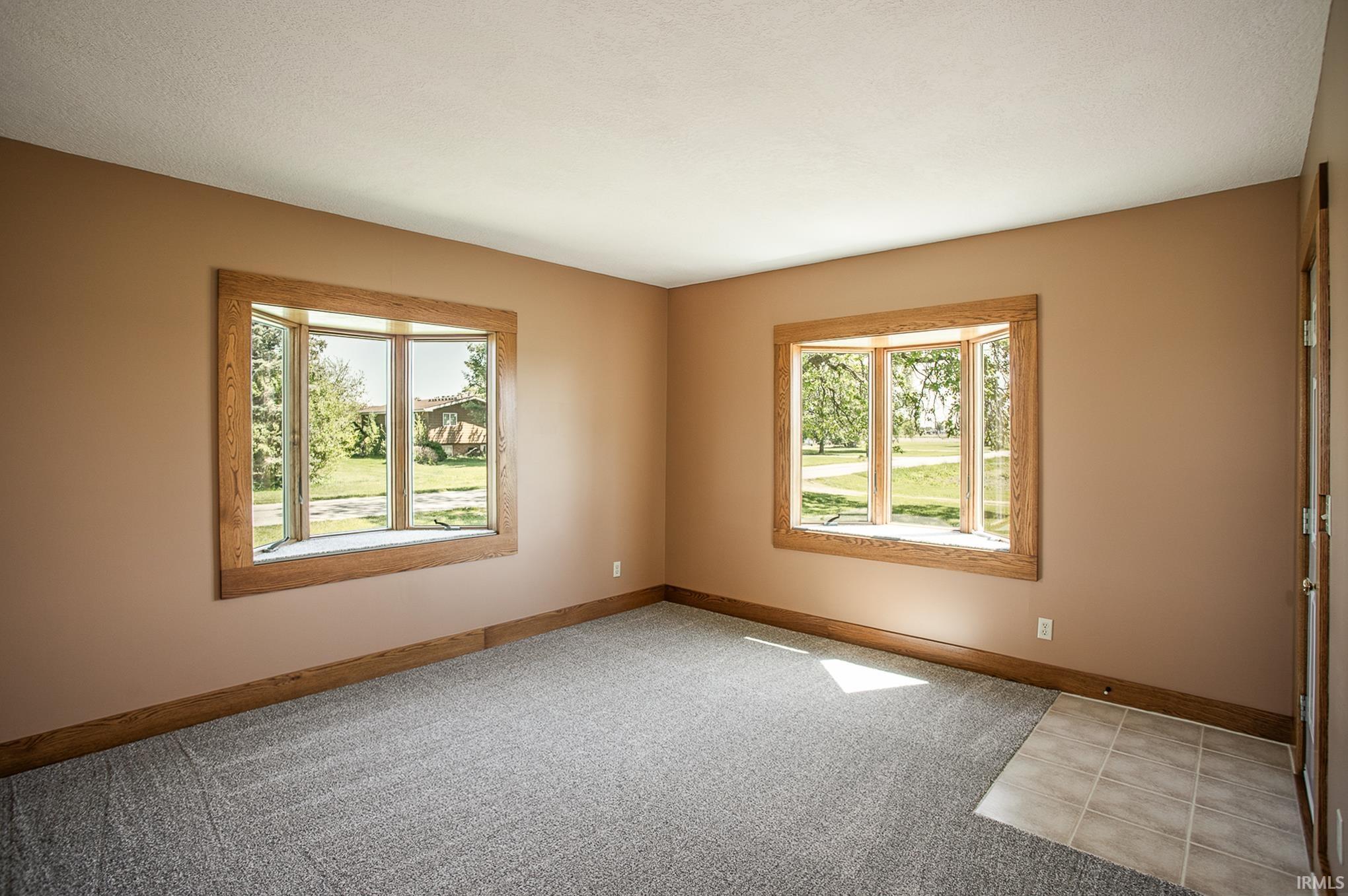593 West 450 South Warren, IN 46792 - Photo 23 of 36