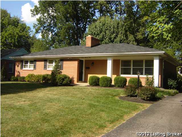 703 Indian Ridge Road Louisville, KY 40207 - Photo 1 of 19 Primary Photo