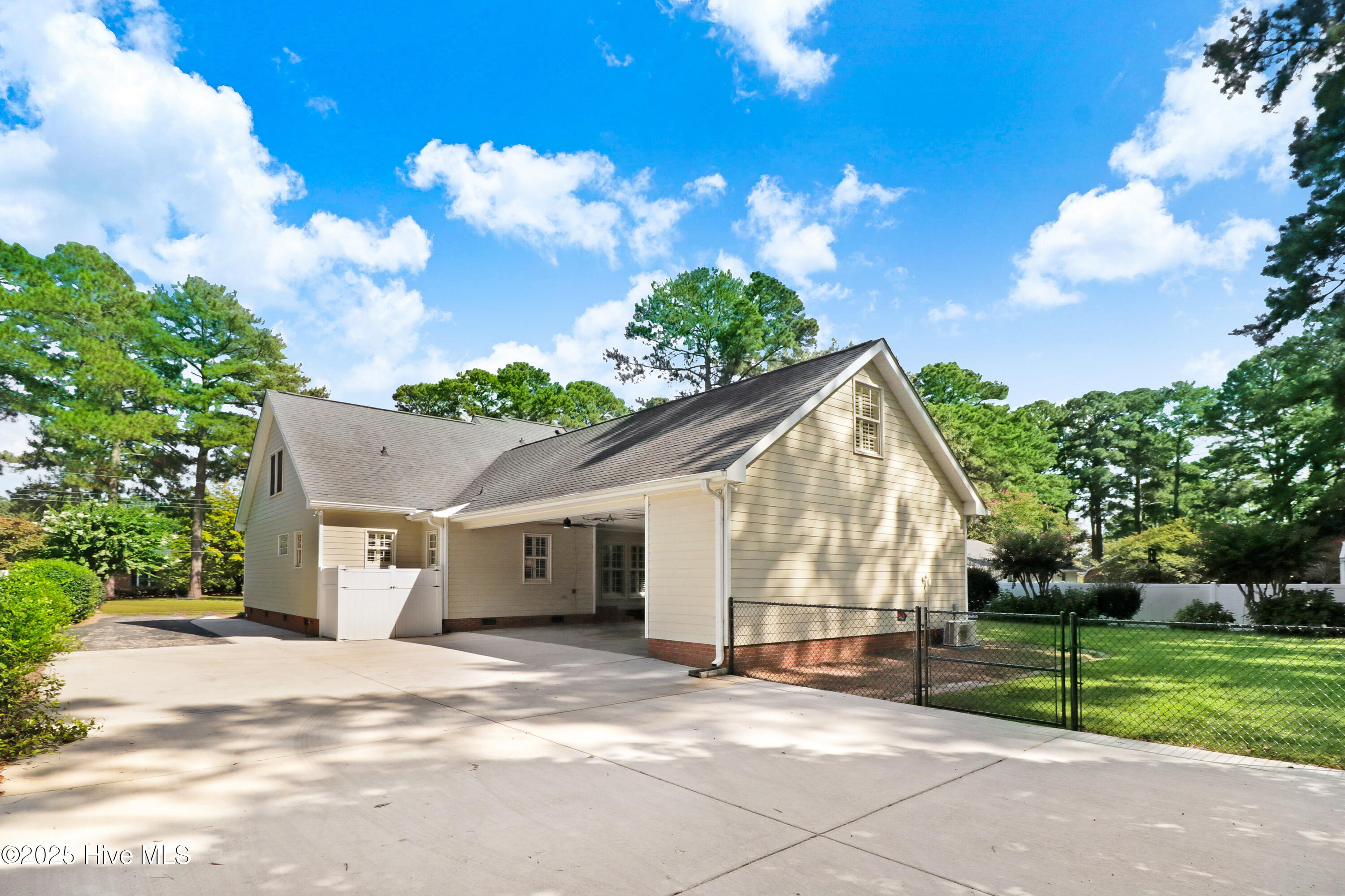 1900 Greenbriar Road Kinston, NC 28501 - Photo 6 of 51 06-1900 Greenbriar Rd-6