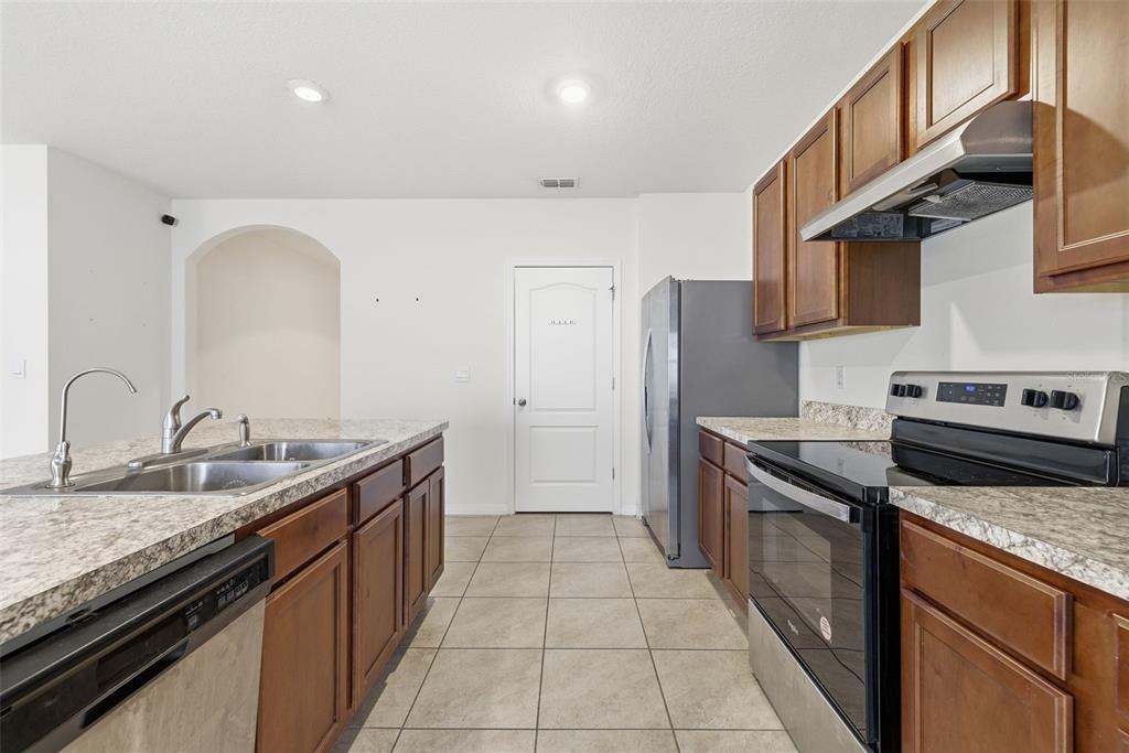 624 Honey Bell Road Winter Haven, FL 33880 - Photo 16 of 42