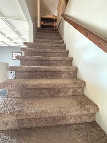 $189,900 | 517 West Beaver Street, St. Anne, IL 60964