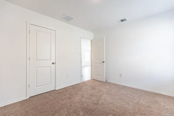 $1,500 | 8418 Purple Sapphire, San Antonio, TX 78263