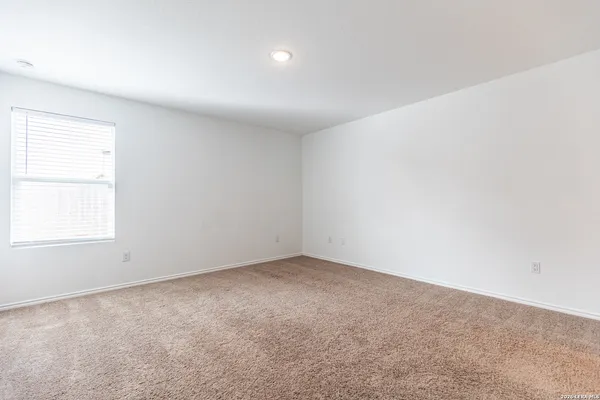 $1,500 | 8418 Purple Sapphire, San Antonio, TX 78263