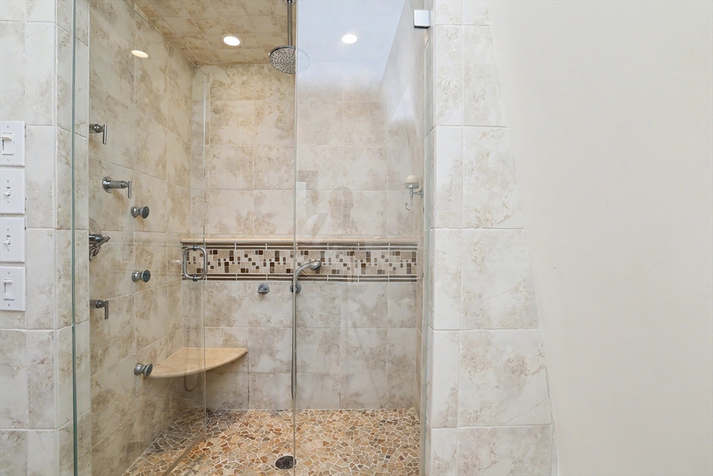 83 Beacon Street Boston, MA 02136 - Photo 30 of 38 Gallery Image 30