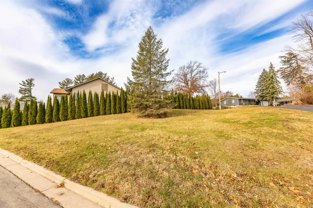 $28,600 | 5 Waite, Platteville, WI 53818