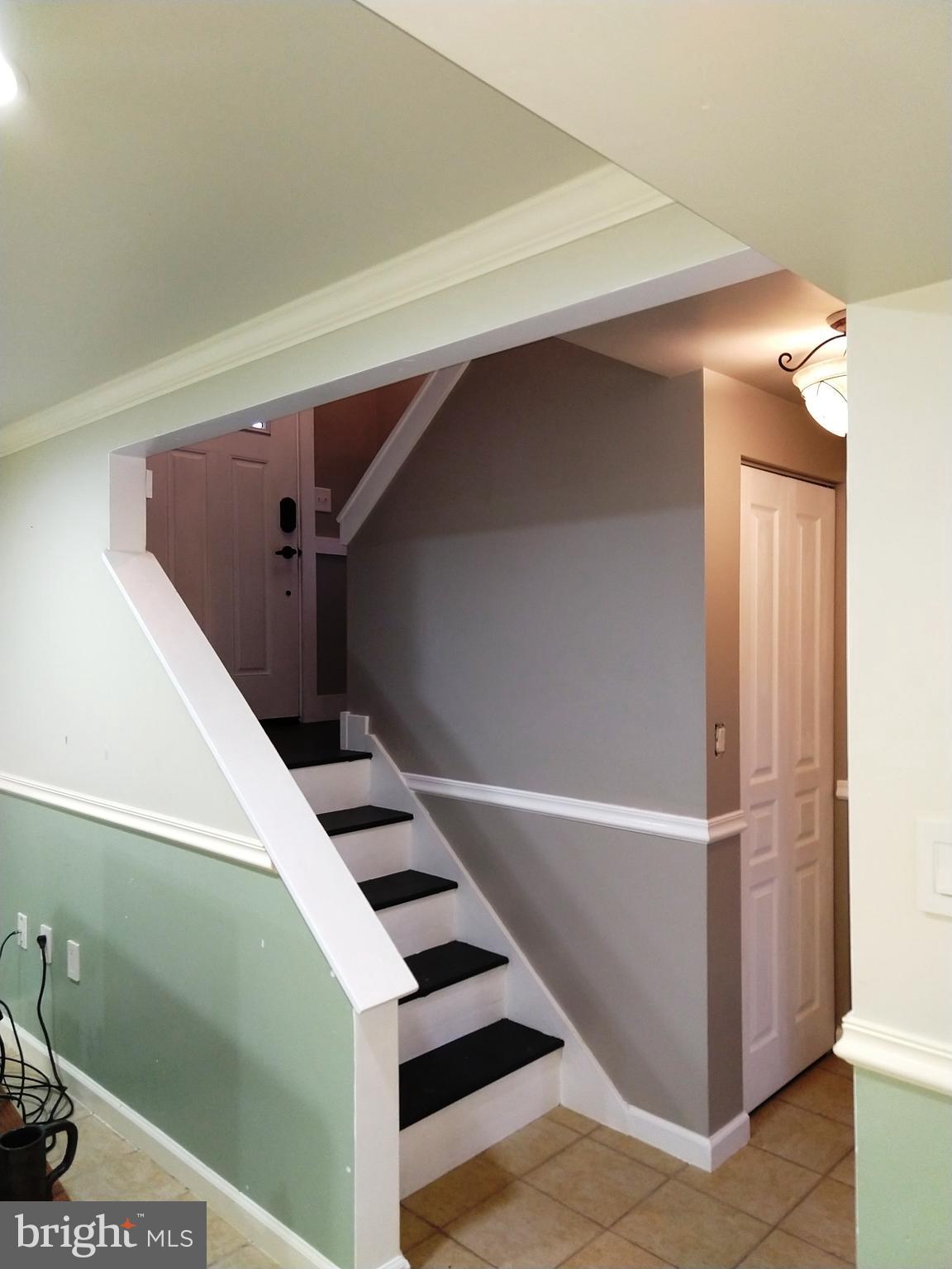 31 Hayloft Road Denver, PA 17517 - Photo 17 of 22 Lower Level Stairway