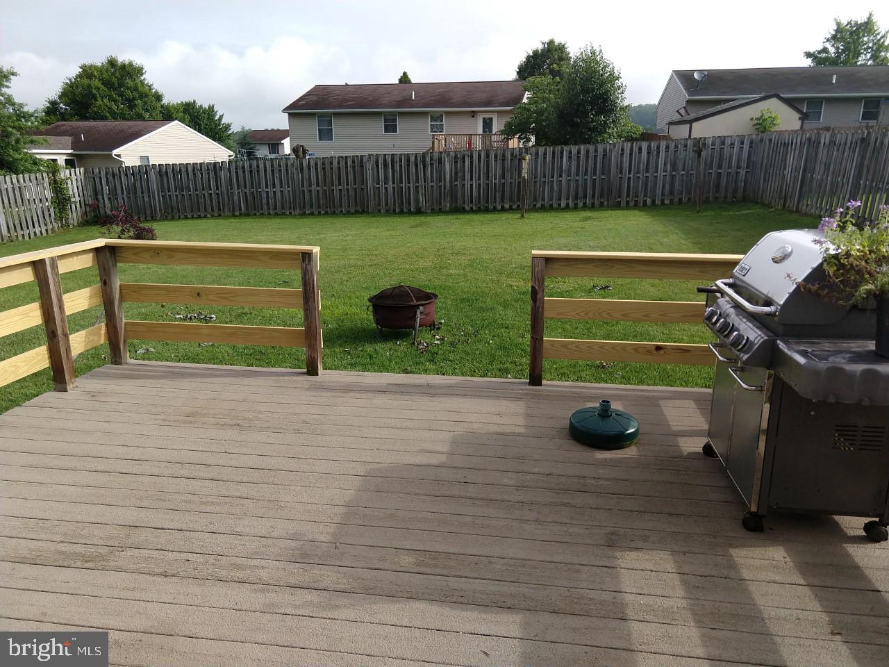 31 Hayloft Road Denver, PA 17517 - Photo 22 of 22 Deck
